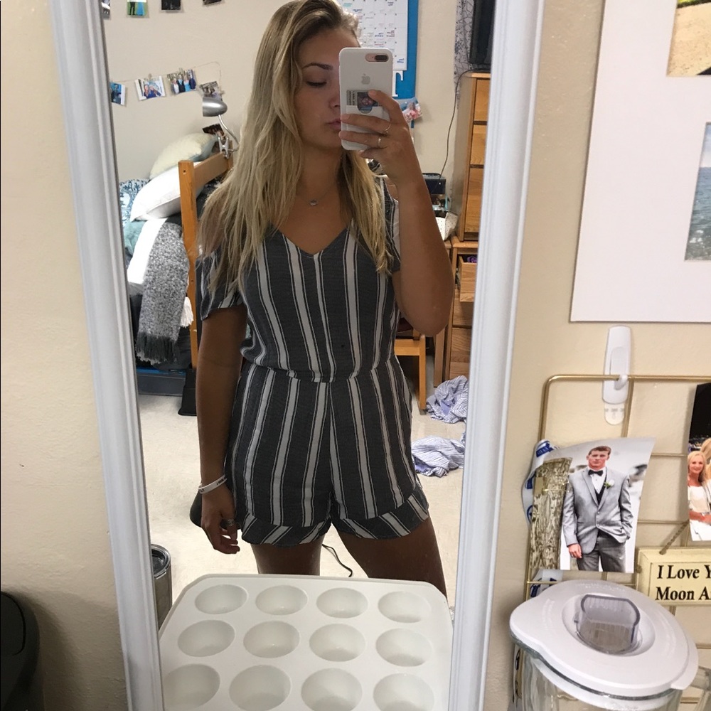 Romper - image 2